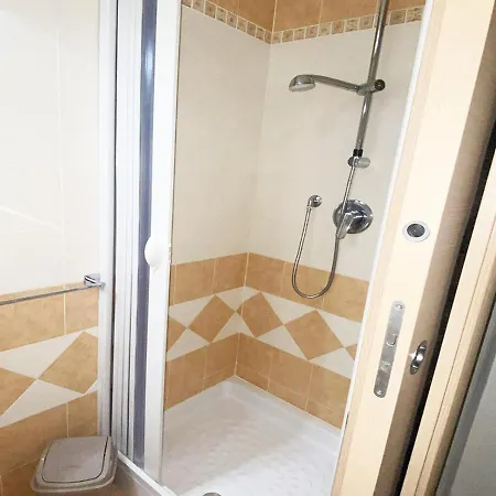 Pgs Immobiliare Srls Bellavista Mare Attico Con Balcone Vista Mare E Parcheggio Privato La Maddalena Apartment
